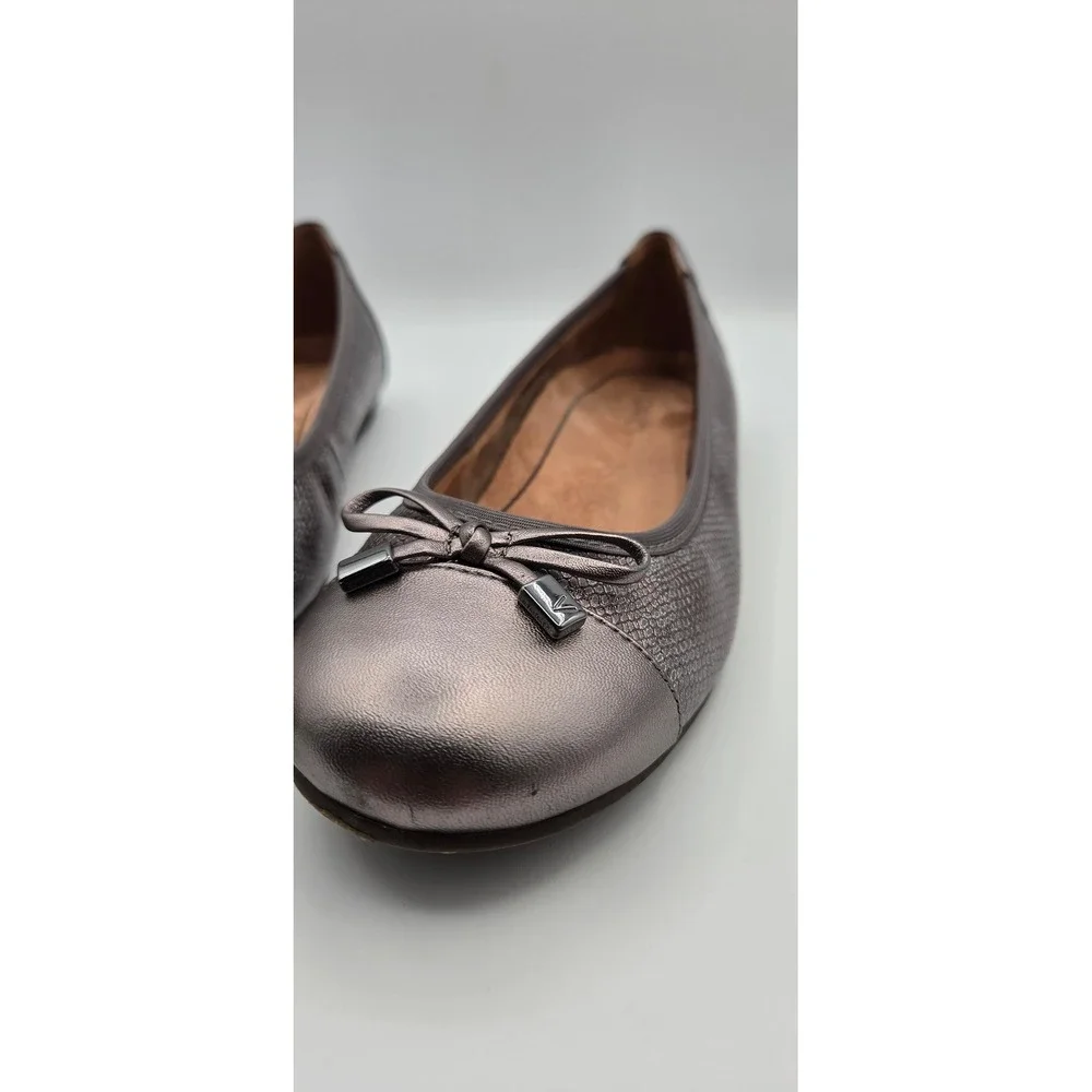 Vionic Minna Women Ballet Flats Size 8 Pewter Metallic Snake Leather Comfort